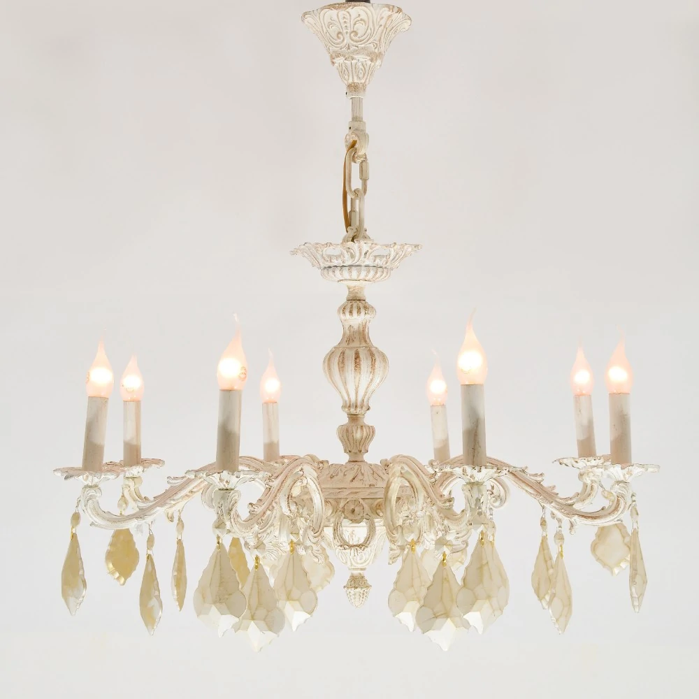 1001008328035 Turkey Comb 8 Lights Whitey Chandelier - Image 1