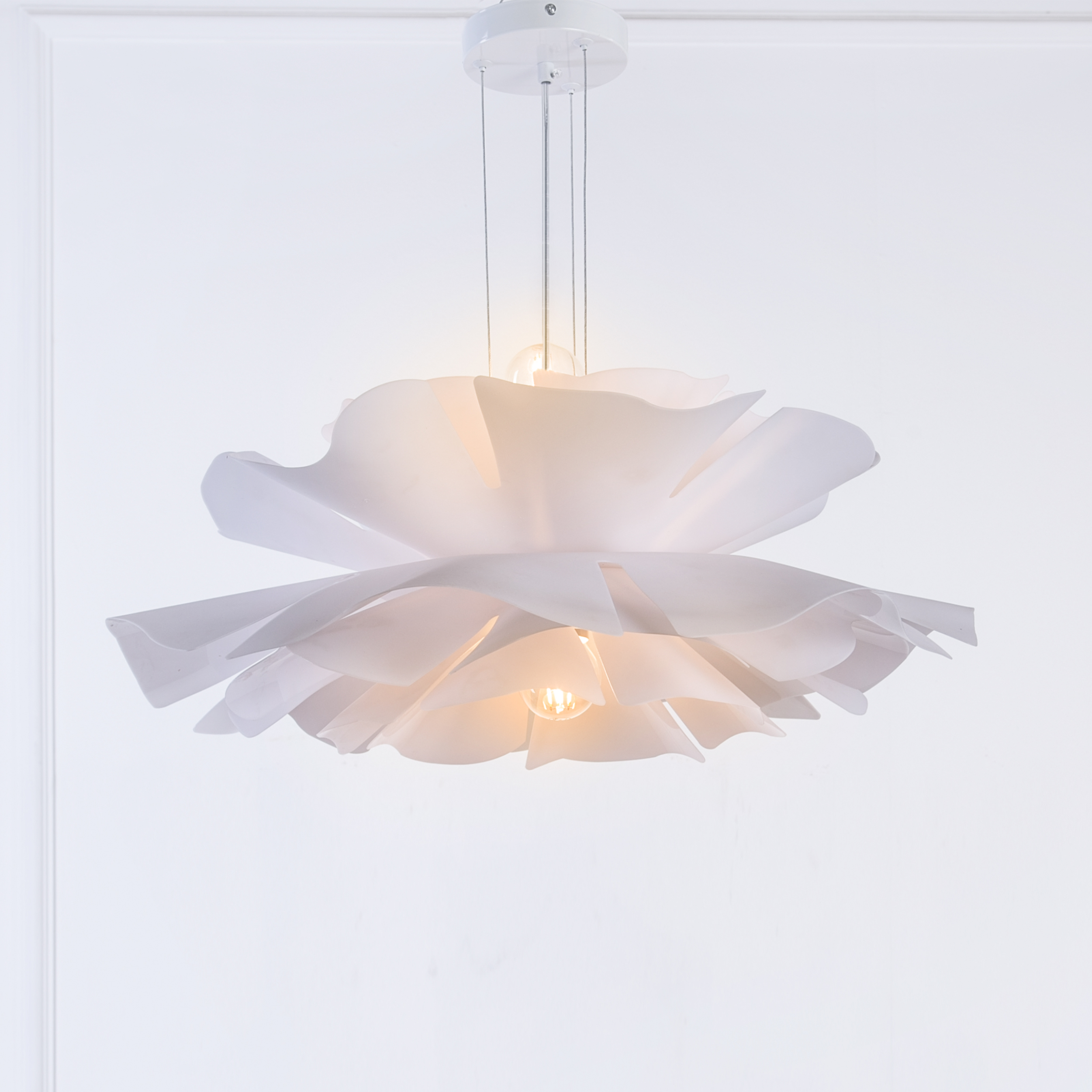 DL-CH-6524-60 Flowery M 2 Lights White Pendant - Image 1