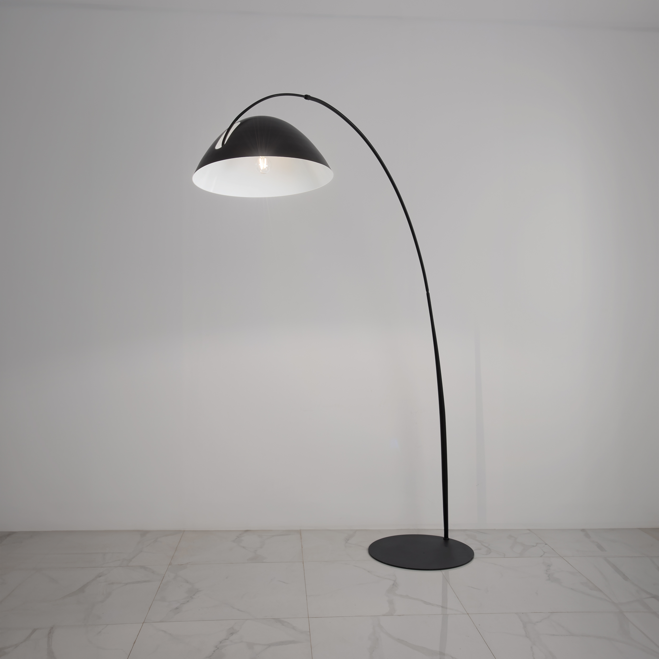 ALM-FL-278N-N لمبادير فريلو 1 لمبة أسود - Image 1