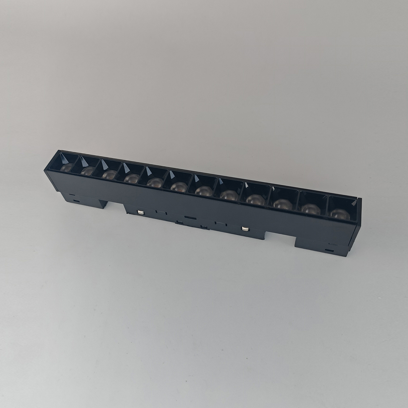ALM-OD-326B-N Glaenos LED Black Magnetic Linear Track - Image 1