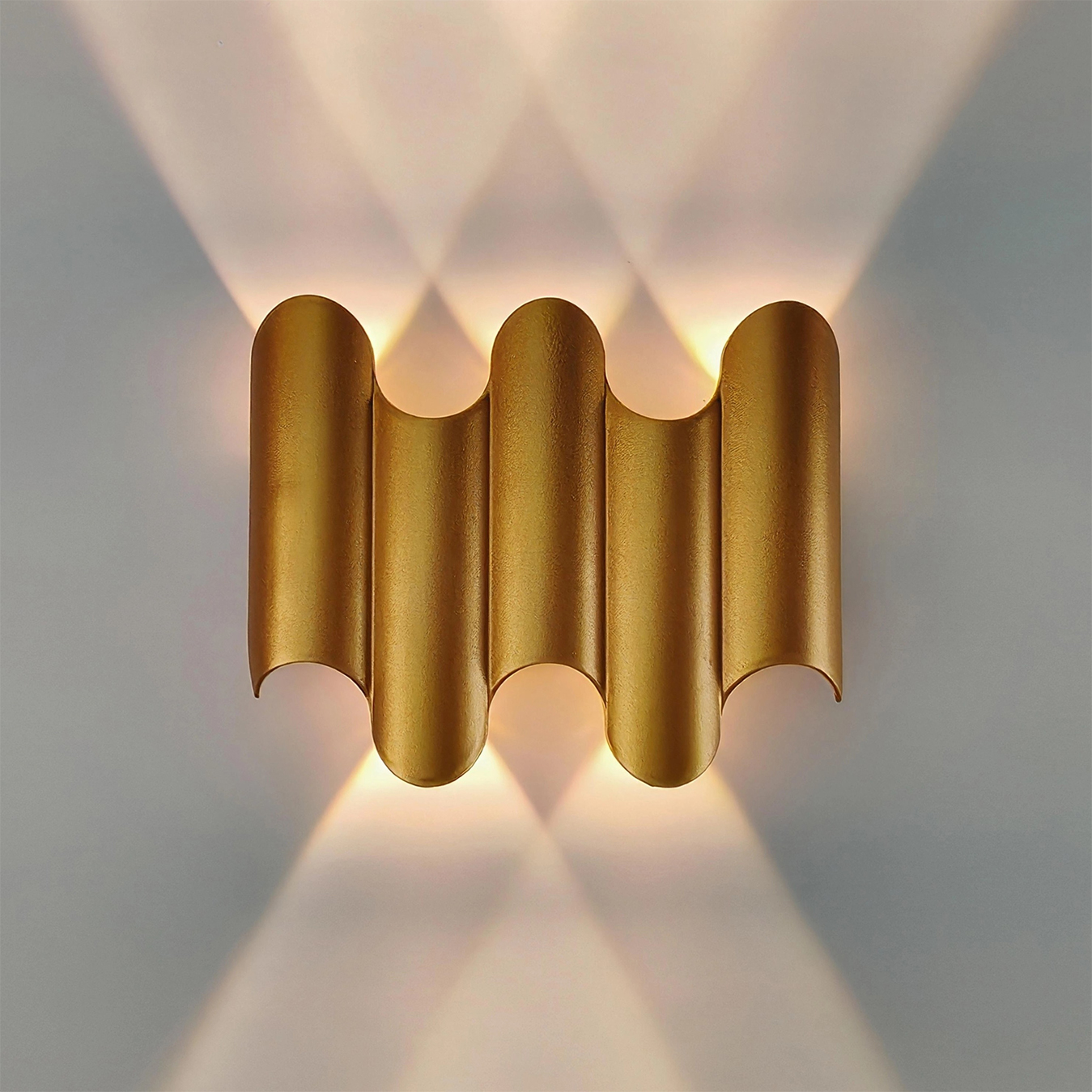 ALM-WL-315G-N أبليك جلايف إضاءة ليد ذهبي - Image 1